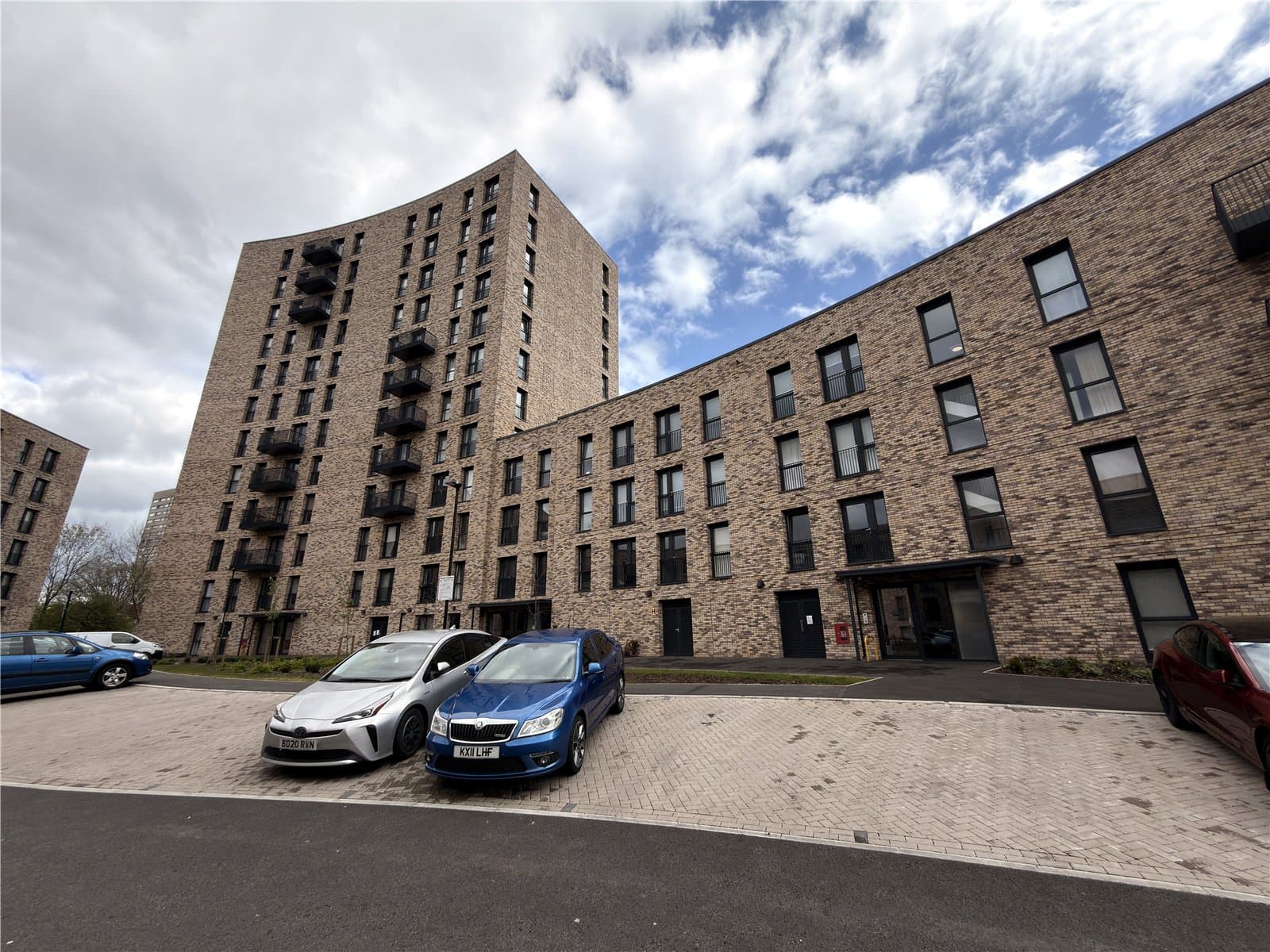 Apartment 501, 3 Griffiths Close, Balsall Heath, Birmingham, B12 9BF