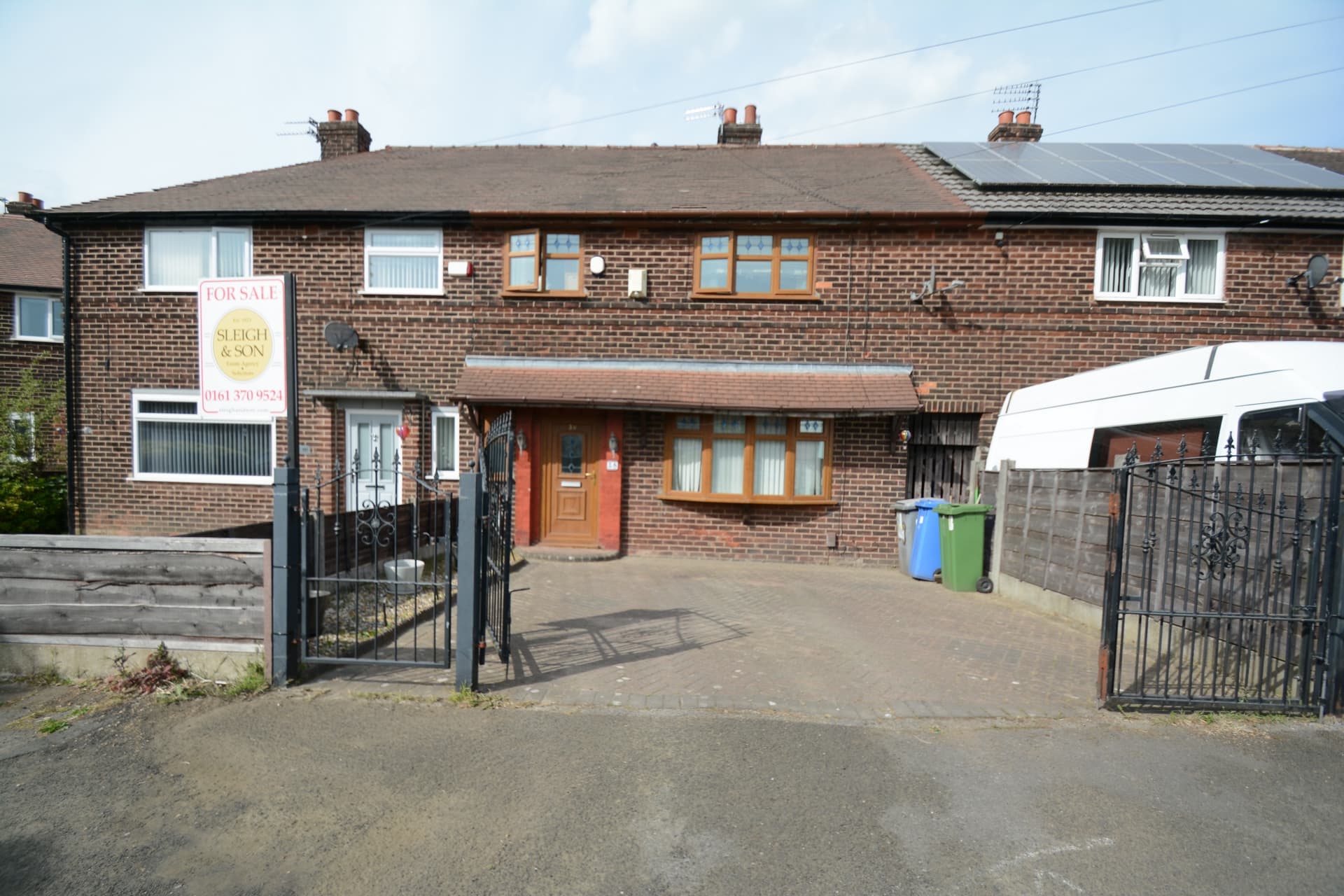 38 Dingle Drive, Droylsden, Manchester, M43 7NR