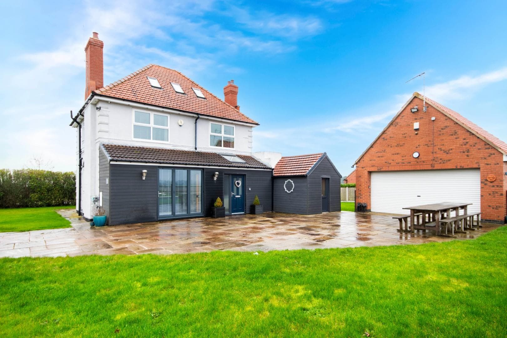 Ends Well Farm House, Gainsborough Road, Bole, Retford, DN22 9BT