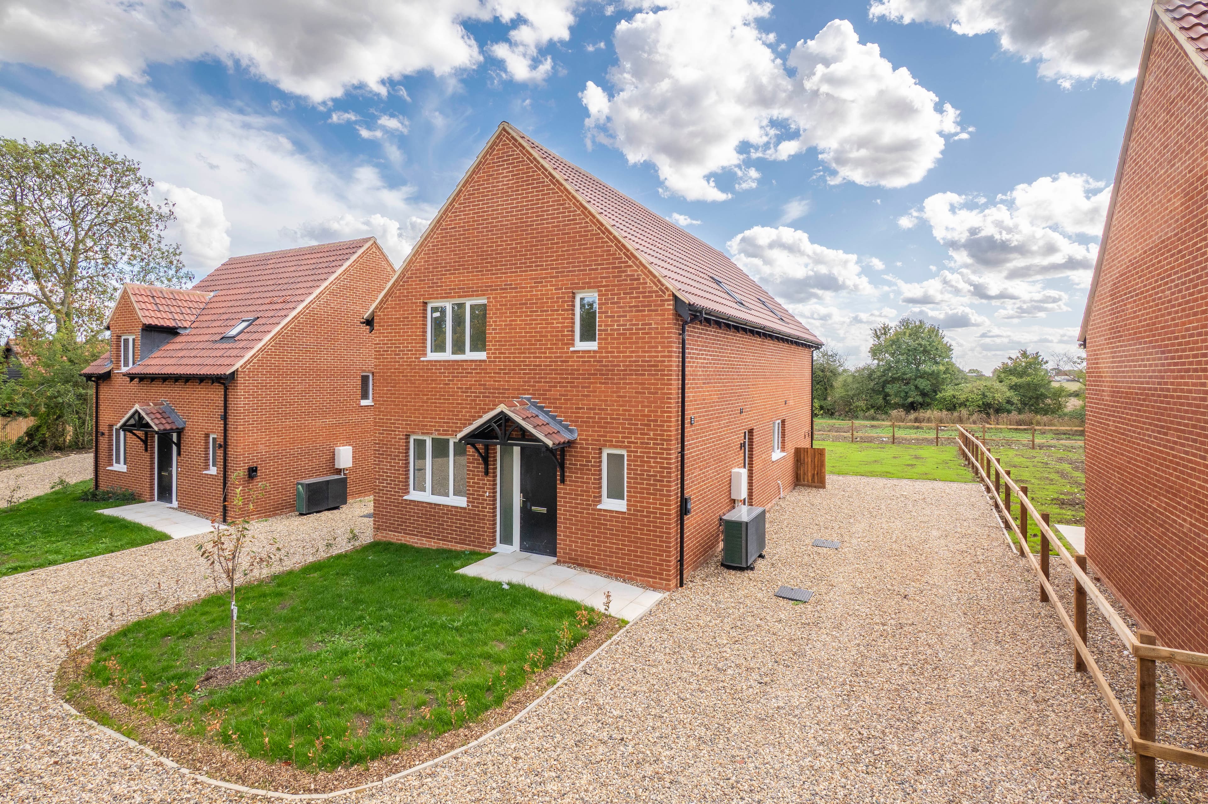 Fox Cottage, Hanningfield Green, Lawshall, Bury St. Edmunds, IP29 4QD