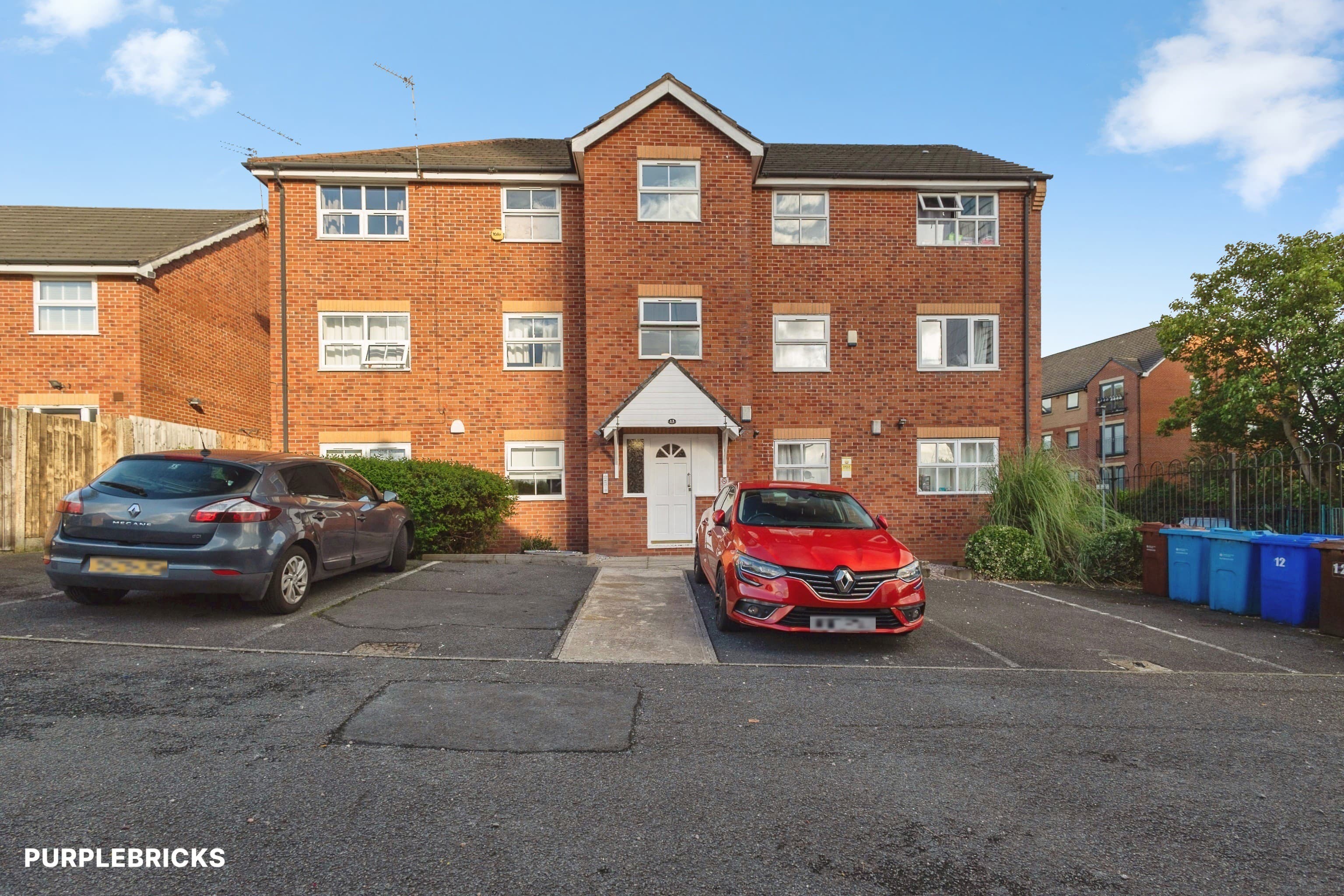 2 Raysonhill Drive, Manchester, M9 8PW