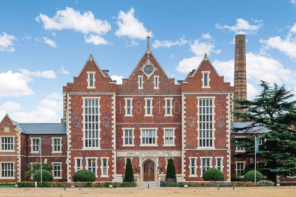 Long Stay Ward, Springfield Hospital, 61 Glenburnie Road, London, SW17 7DJ