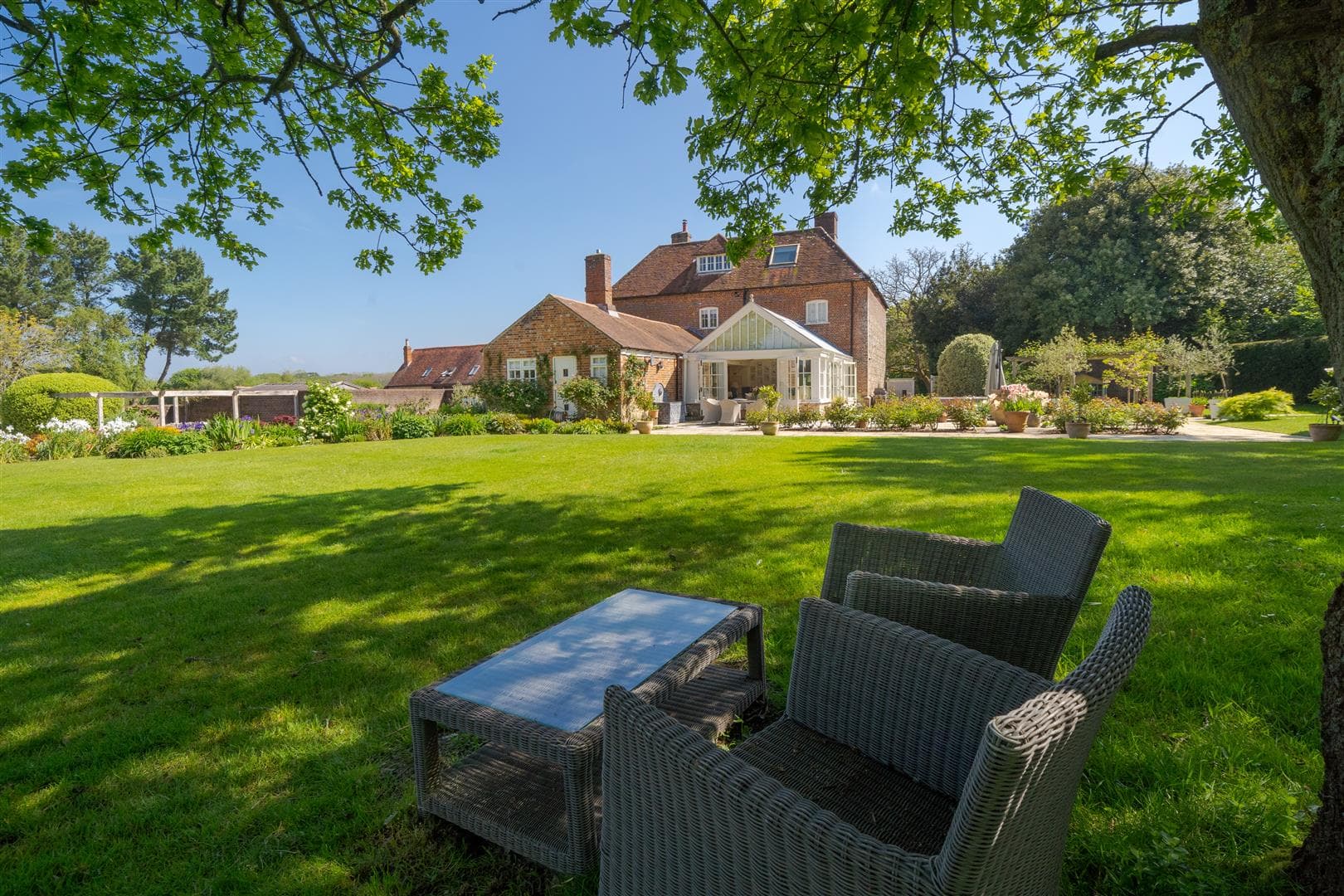 Watchingwell Manor, Yarmouth Road, Calbourne, Newport, PO30 4HZ
