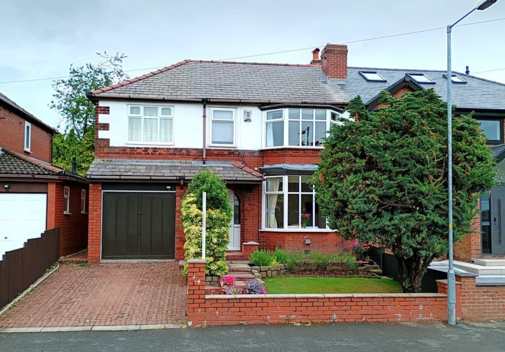 12 Verdure Avenue, Bolton, BL1 5ER