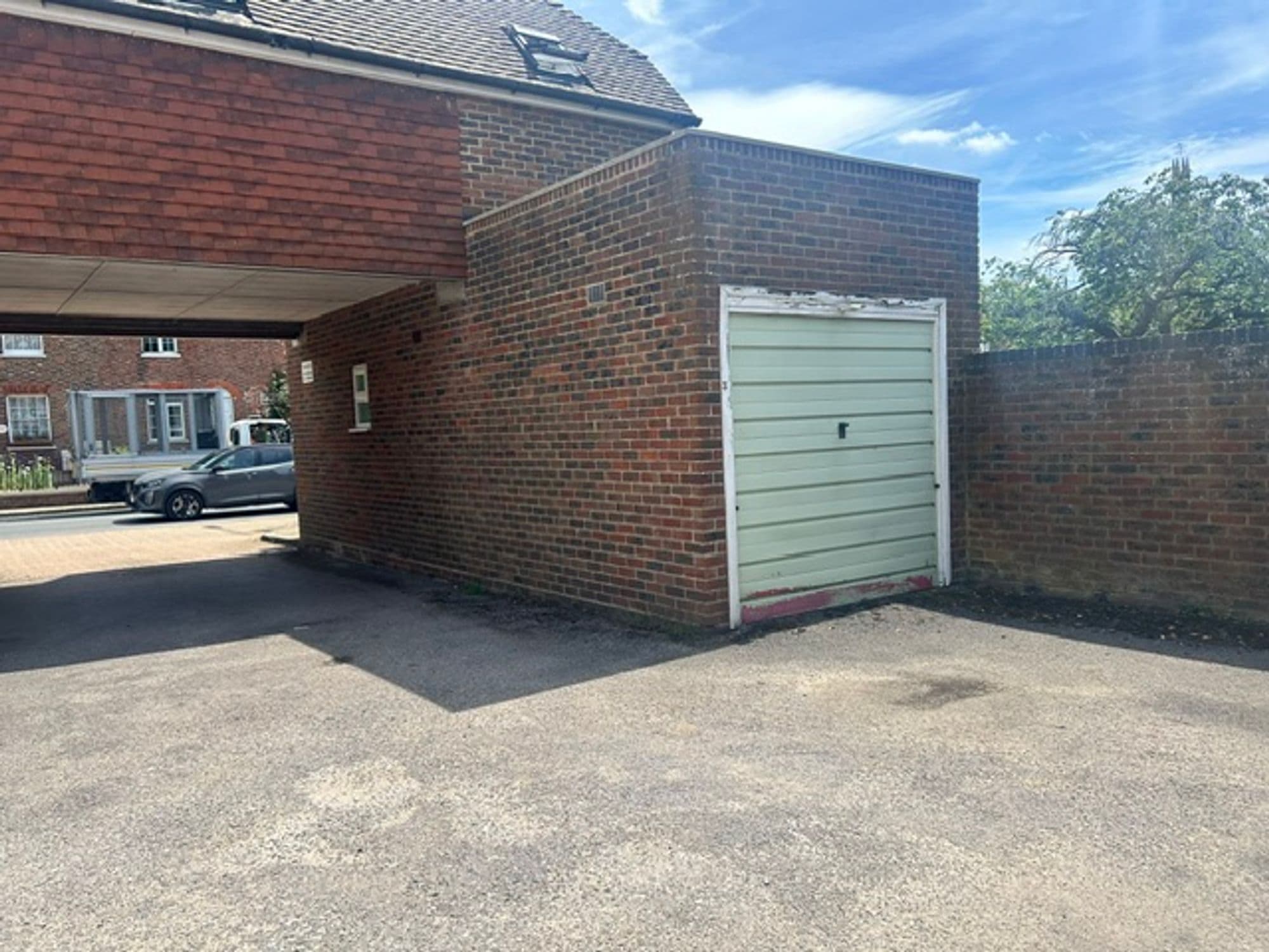 Coppins, 3 Leeds House Mews, Maidstone Road, Hadlow, Tonbridge, TN11 0DF