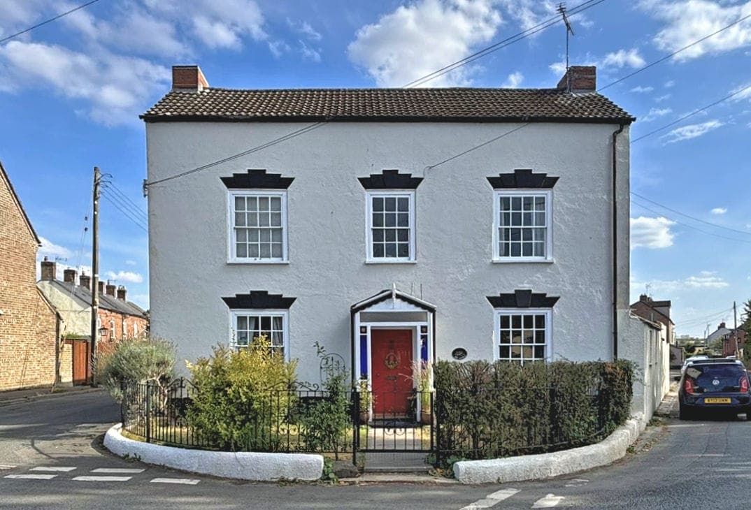 The Laurels, Hillesley Road, Kingswood, Wotton-under-Edge, GL12 8RU