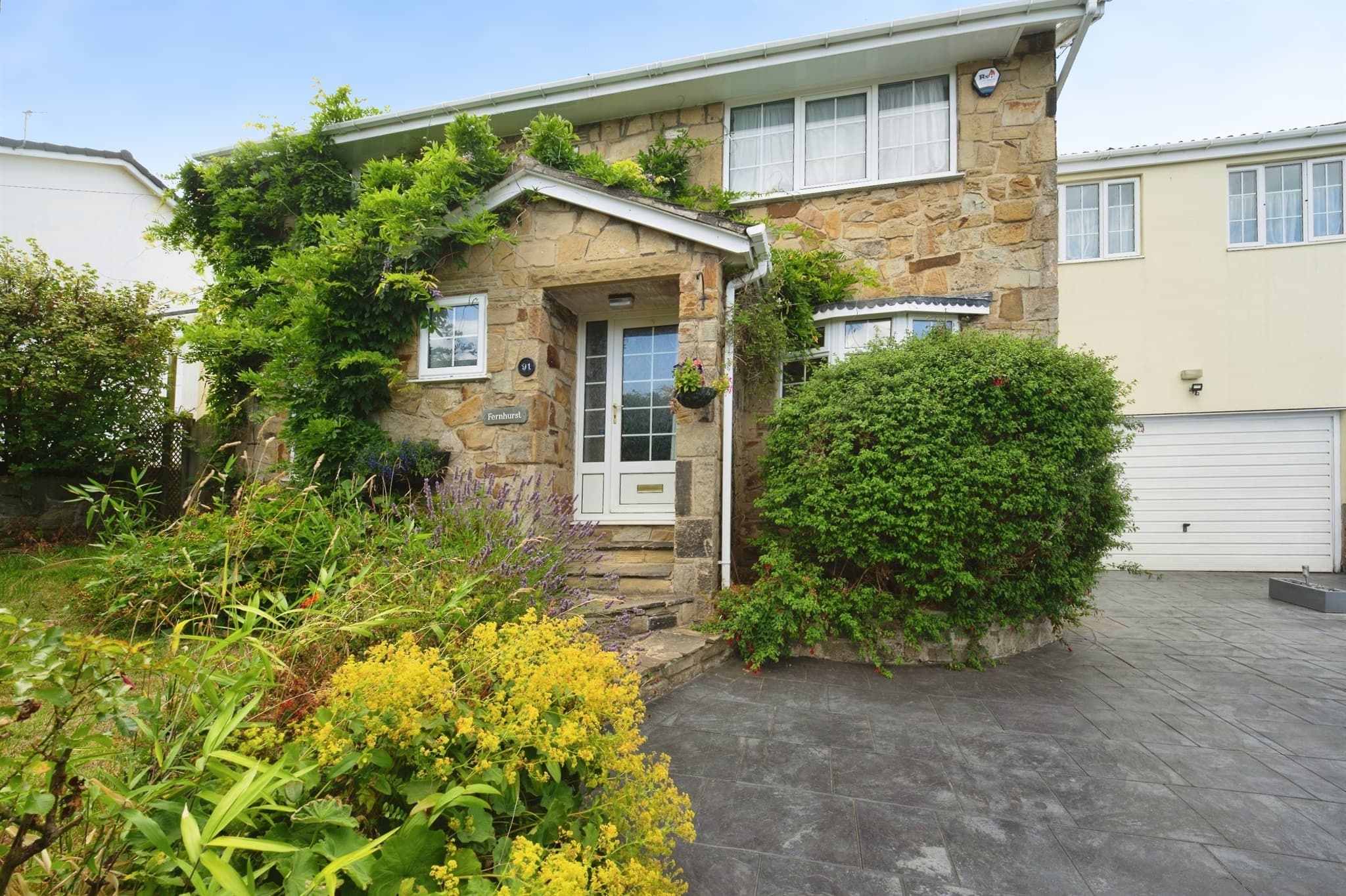 91 Mytholmes Lane, Haworth, Keighley, BD22 8EZ