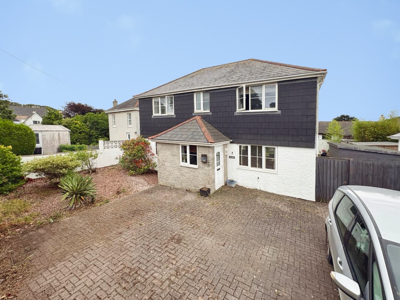 Homestead, Chapel Road, Leedstown, Hayle, TR27 6BD