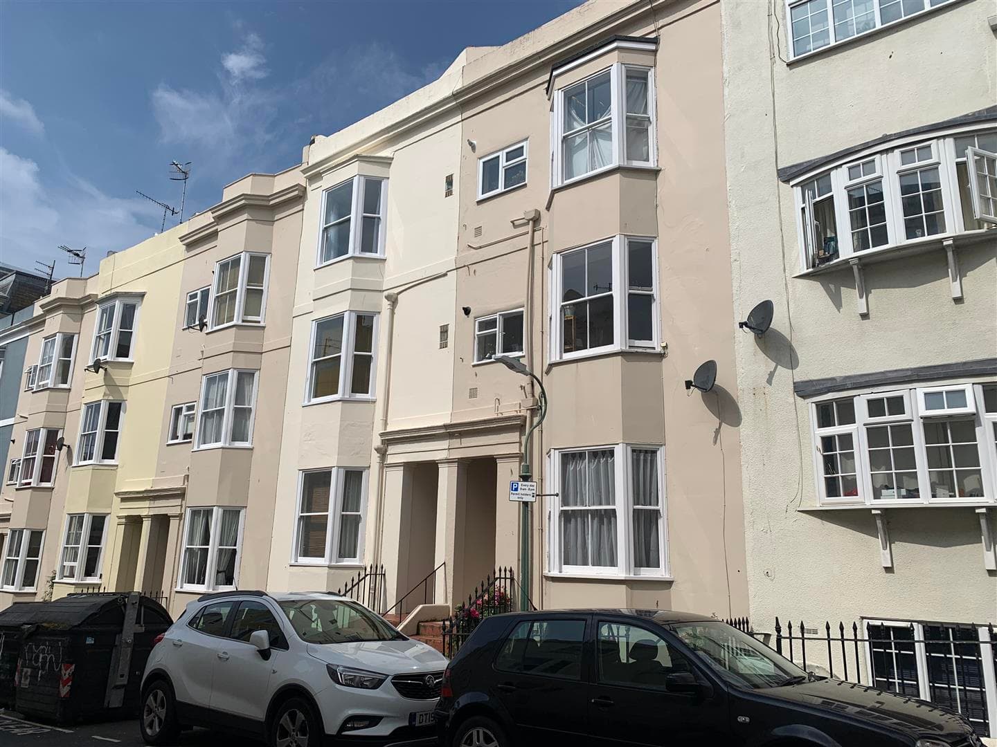 Flat 3, 21 Lansdowne Street, Hove, BN3 1FS