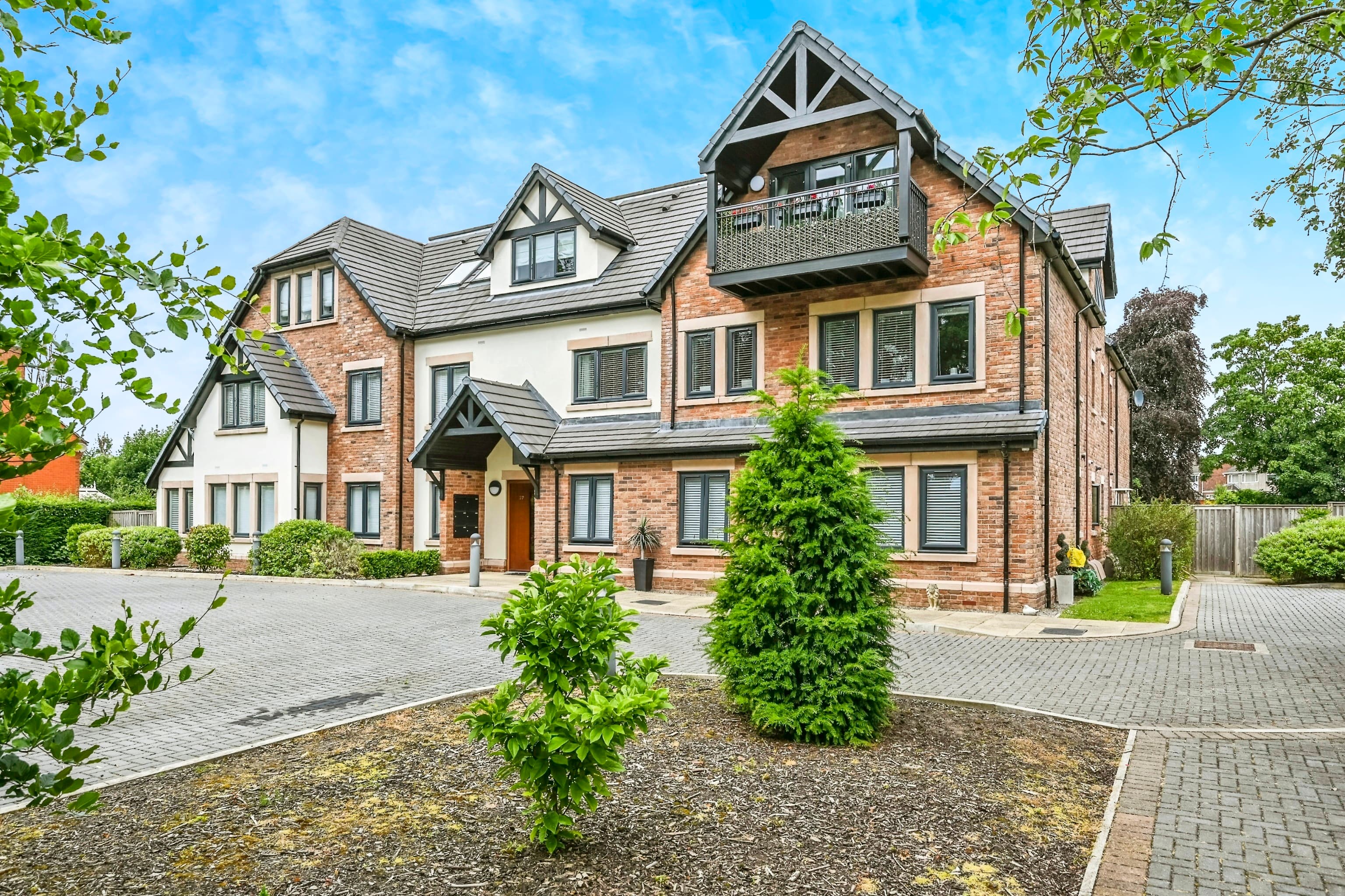 Flat 1, 27 Brook Road, Maghull, Liverpool, L31 3AB
