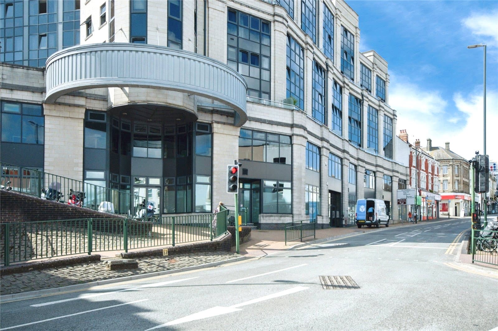 Flat 8, 124 Commercial Road, Bournemouth, BH2 5AT