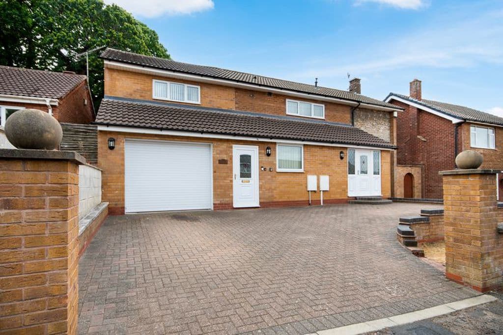 36 Chatsworth Road, Worksop, S81 0LF