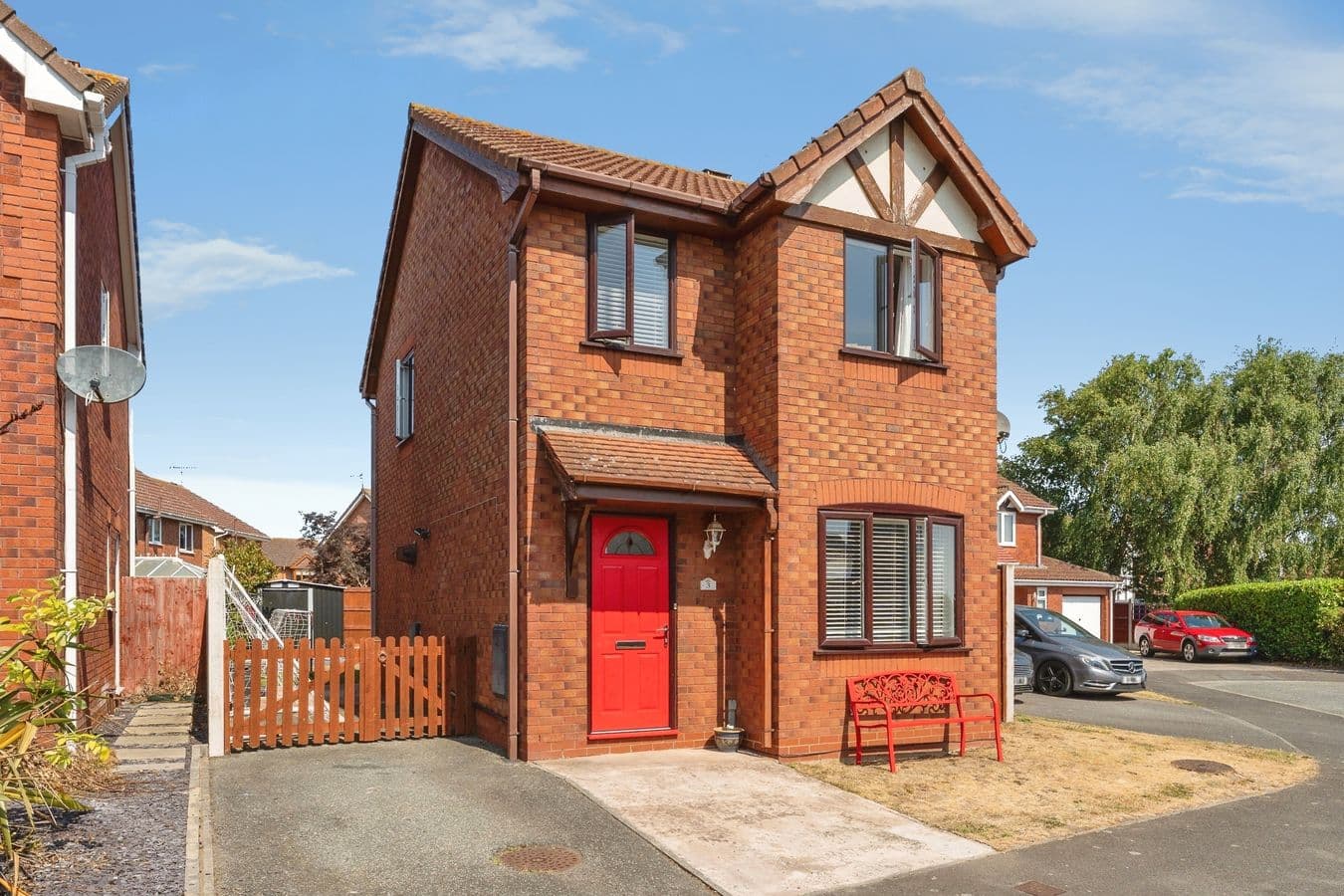 3 Holly Close, Rhyl, LL18 4GF