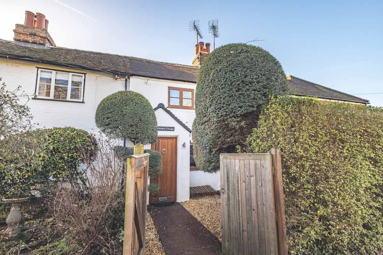 Orchard Cottage, Sturt Green, Holyport, Maidenhead, SL6 2JH