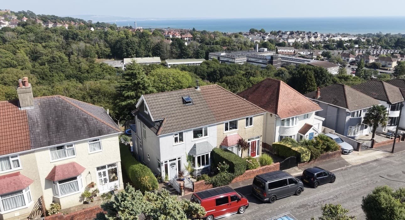 52 Lon Mafon, Sketty, Swansea, SA2 9ER