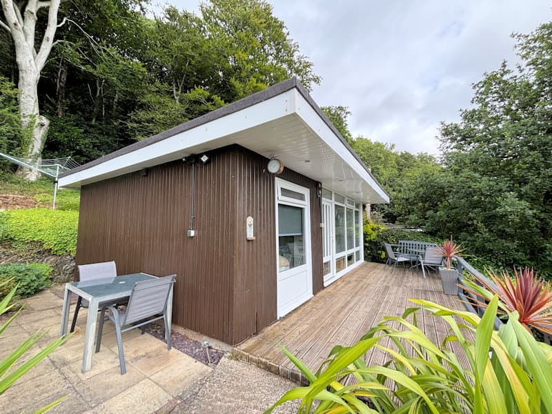 Chalet 44, Woodlands Holiday Park, Bryncrug, LL36 9UH