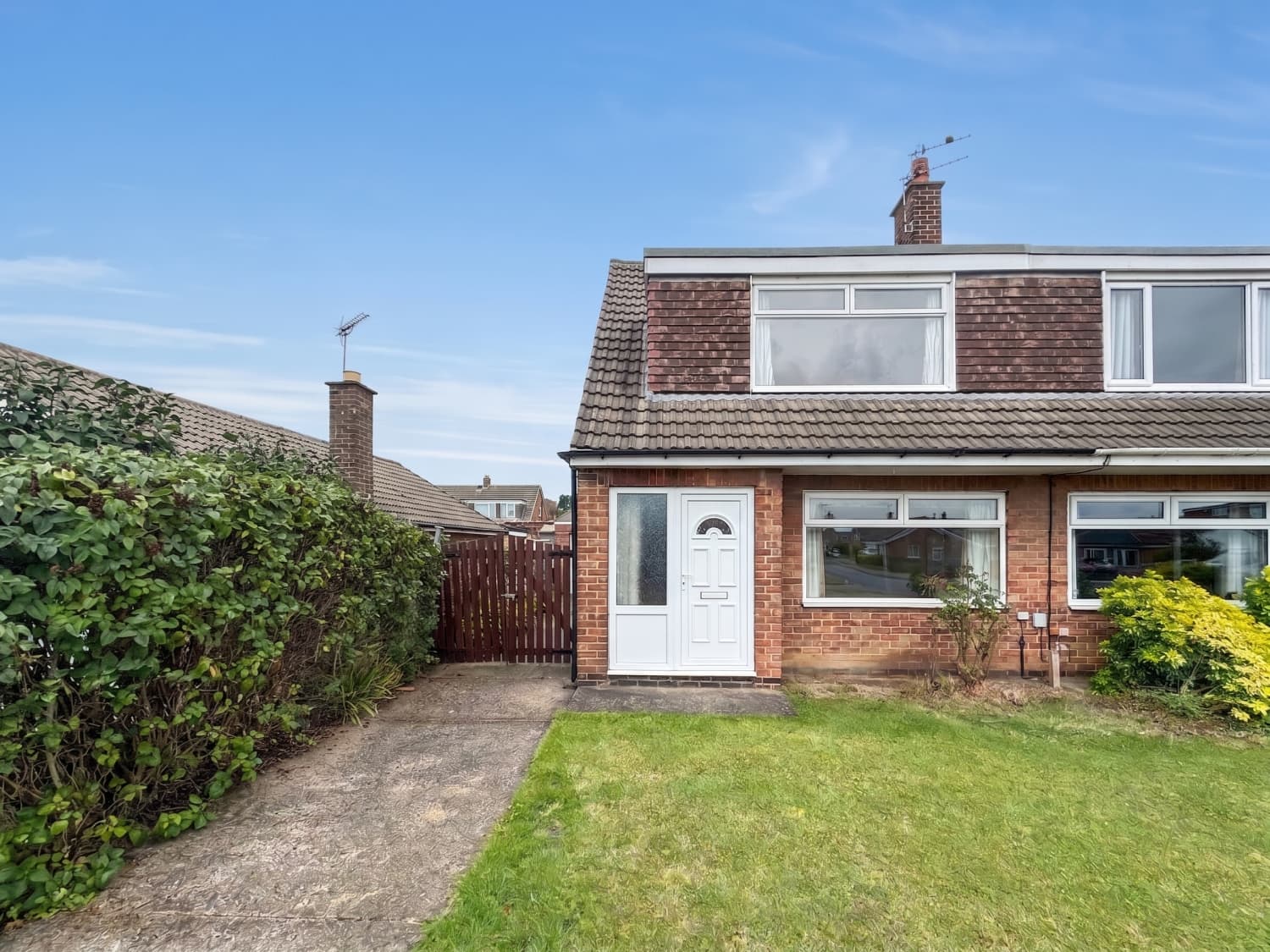 21 Ninelands Lane, Garforth, Leeds, LS25 2AN