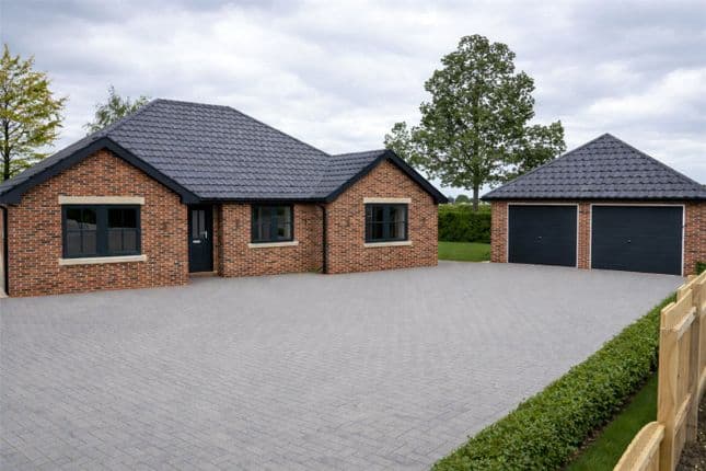 6 Shepherds Lane, Helpringham, Sleaford, NG34 0RU