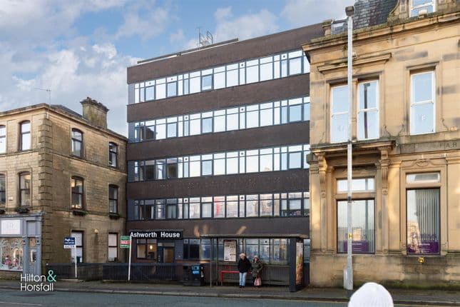 Flat 14, Ashworth House, Manchester Road, Burnley, BB11 1ER