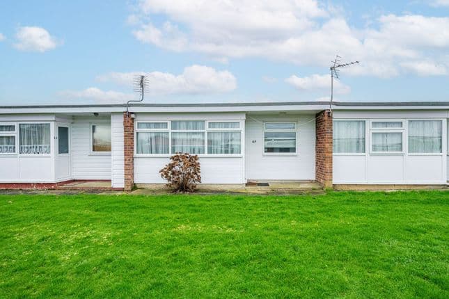 67 Sundowner Holiday Park, Newport Road, Hemsby, NR29 4NW