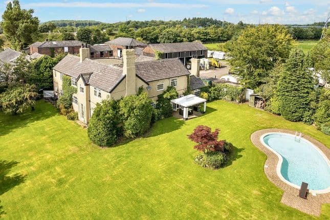 Wardley Grange Farm, Manchester Road, Wardley, Swinton, Manchester, M27 9GN