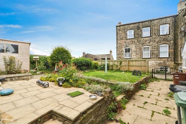 38 Leeds Road, Rawdon, Leeds, LS19 6HA