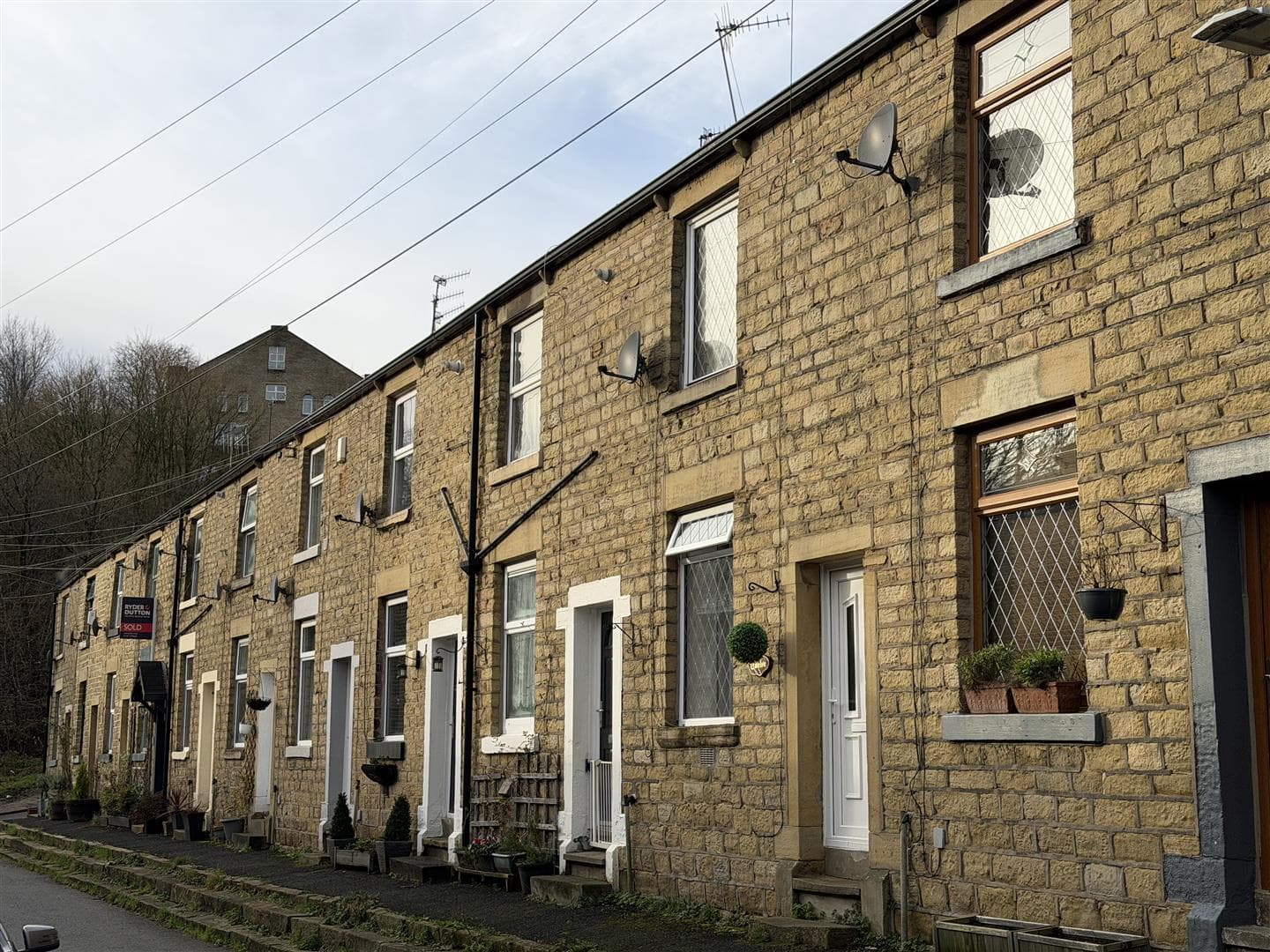 12 Vernon Street, Mossley, Ashton-under-Lyne, OL5 0BT