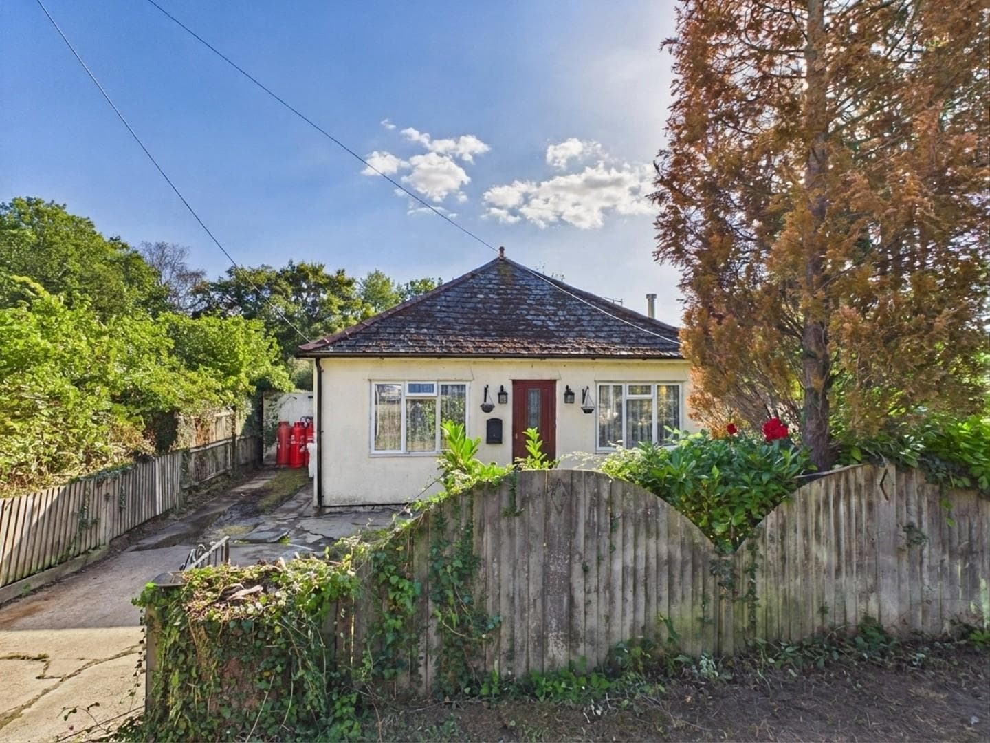 Rosalie, Bromley Green Road, Ruckinge, Ashford, TN26 2EF