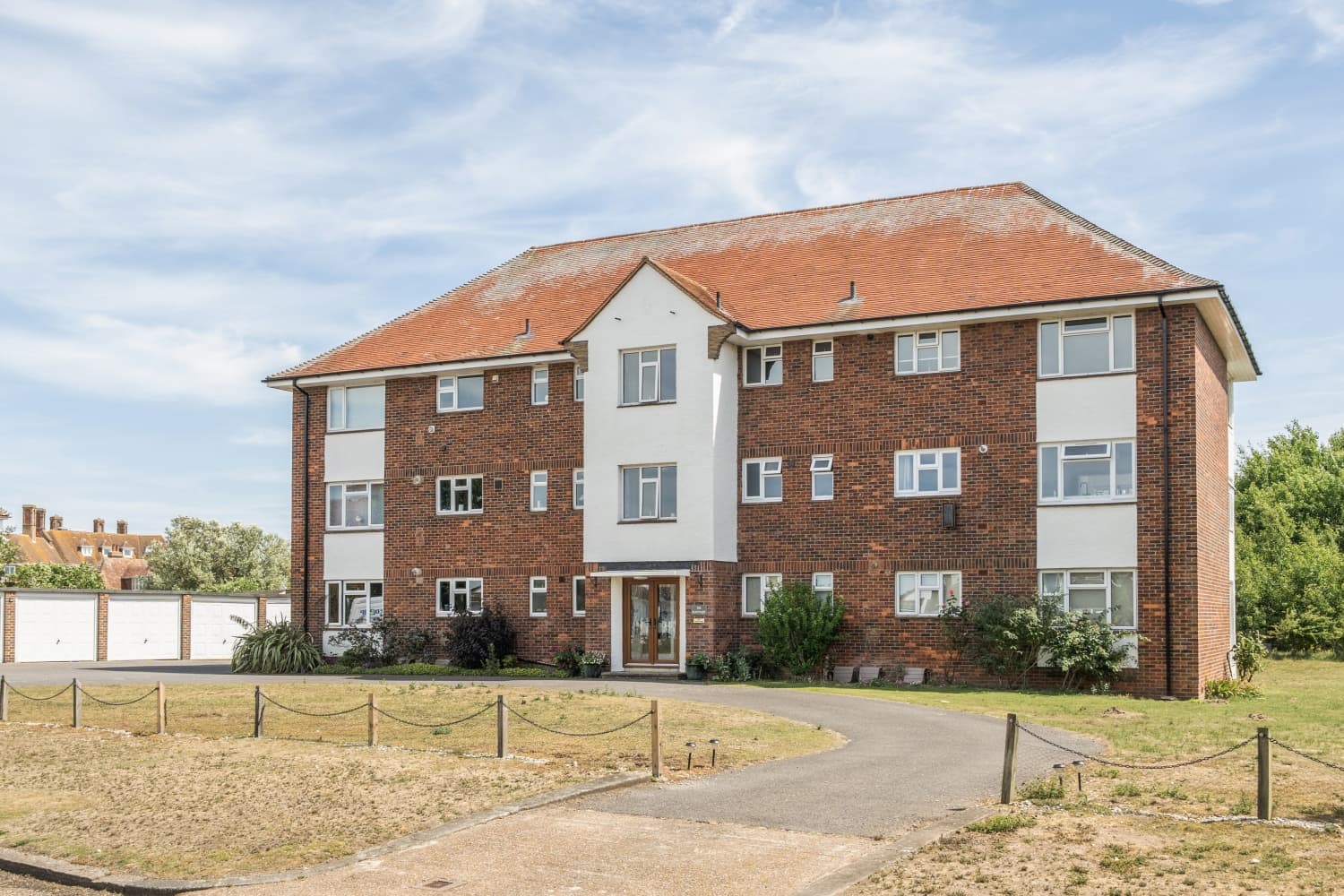 Flat 6, The Sanctuary, Waldershare Avenue, Sandwich Bay, Sandwich, CT13 9PN