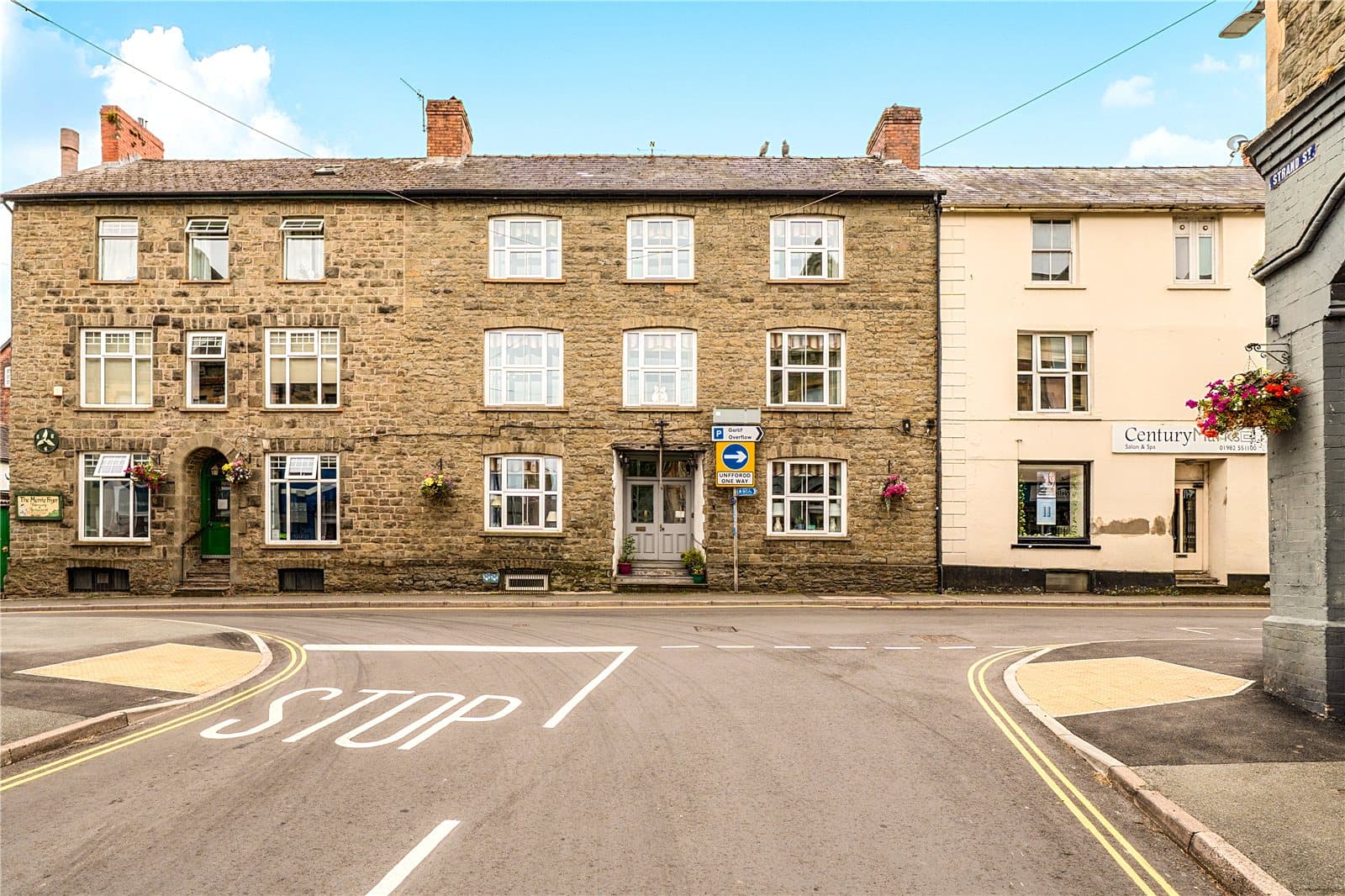 The Owls, 40 High Street, Builth Wells, LD2 3AB