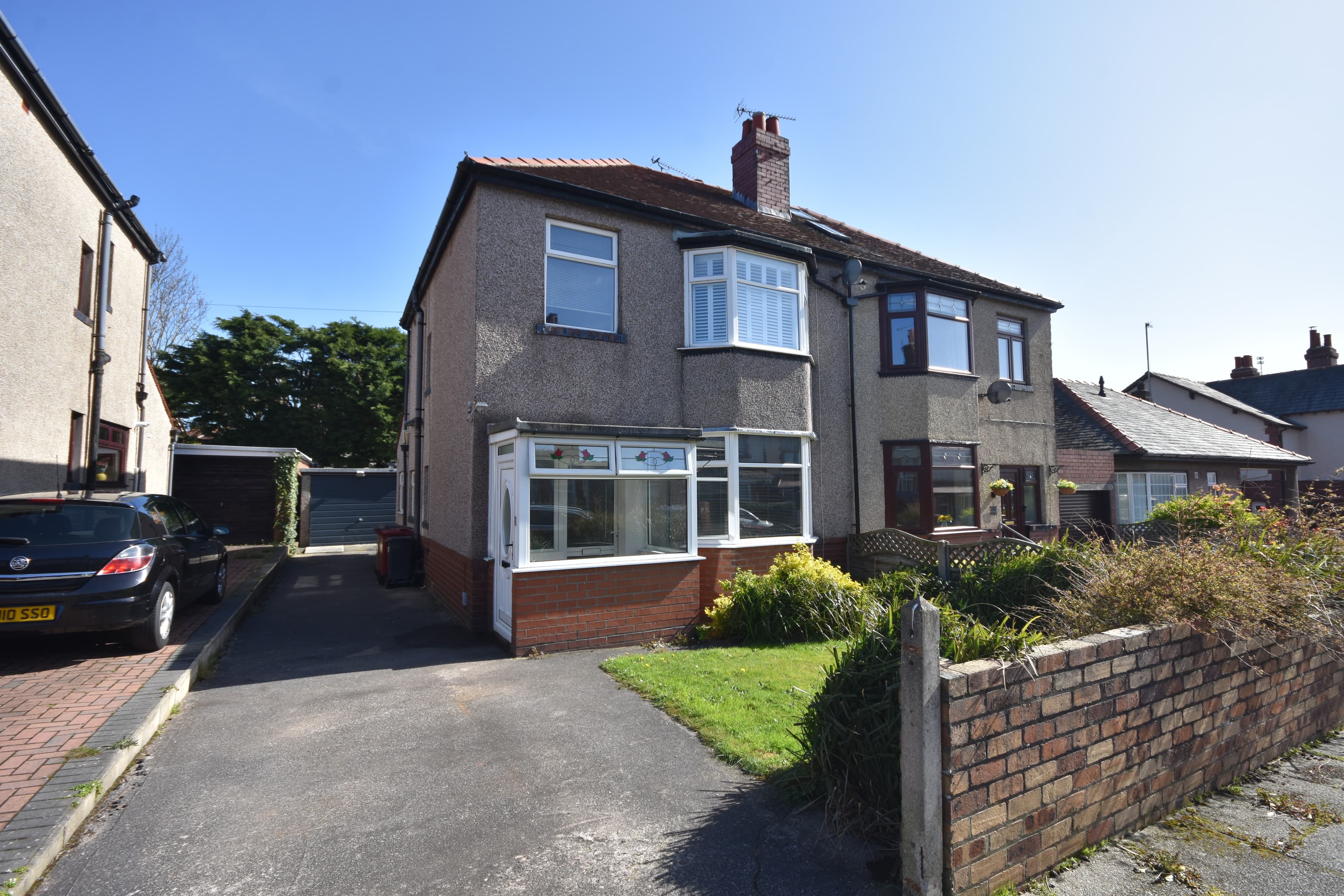 16 Clarence Road, Barrow-in-Furness, LA14 5LR