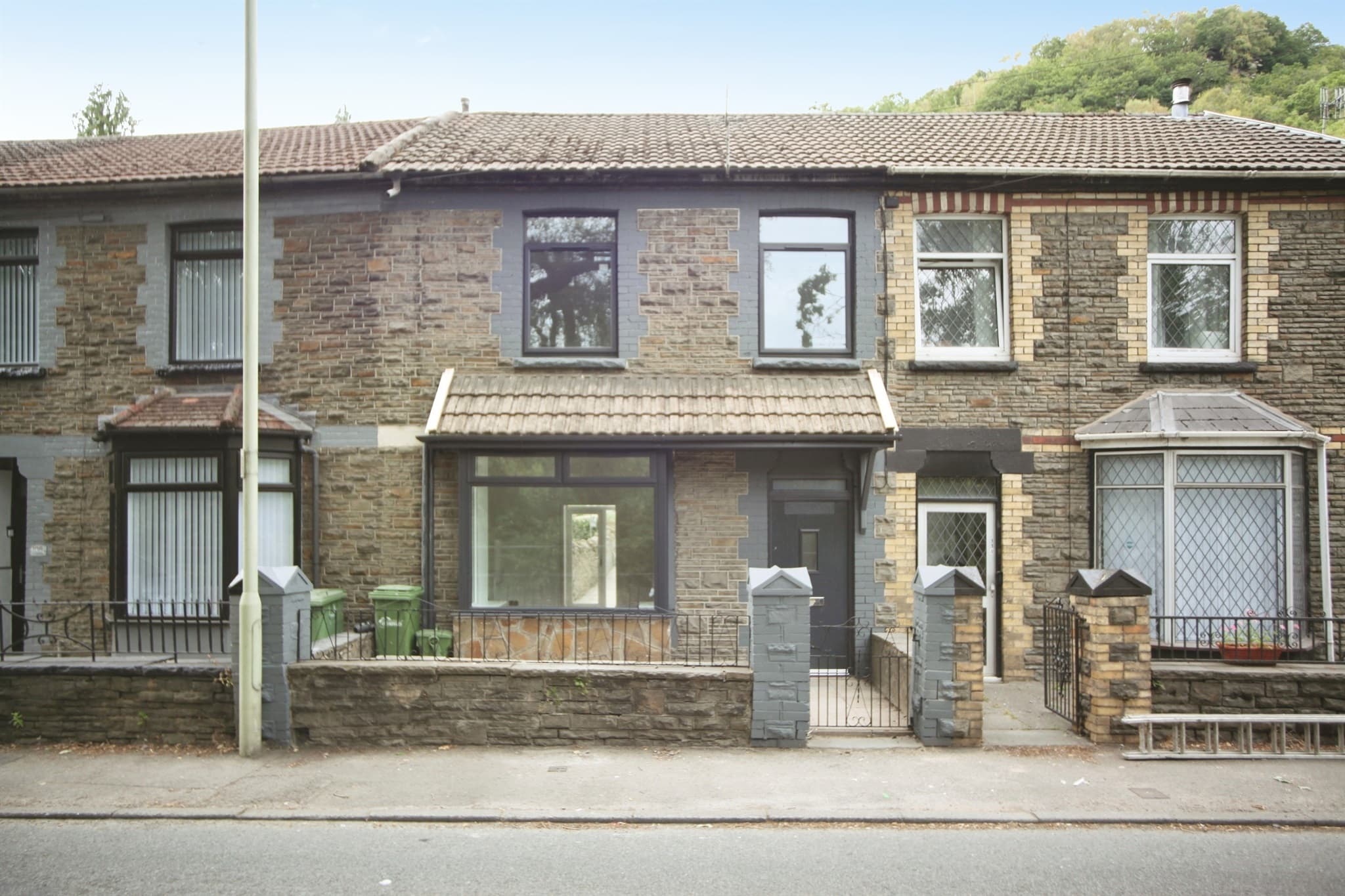 109 Berw Road, Pontypridd, CF37 2AB