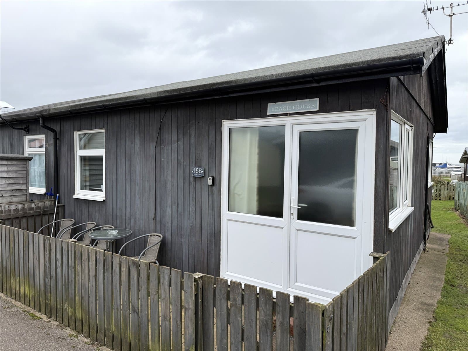 Makis Flat, South Cliff Holiday Park, Pioneer Road, Wilsthorpe, YO15 3QN