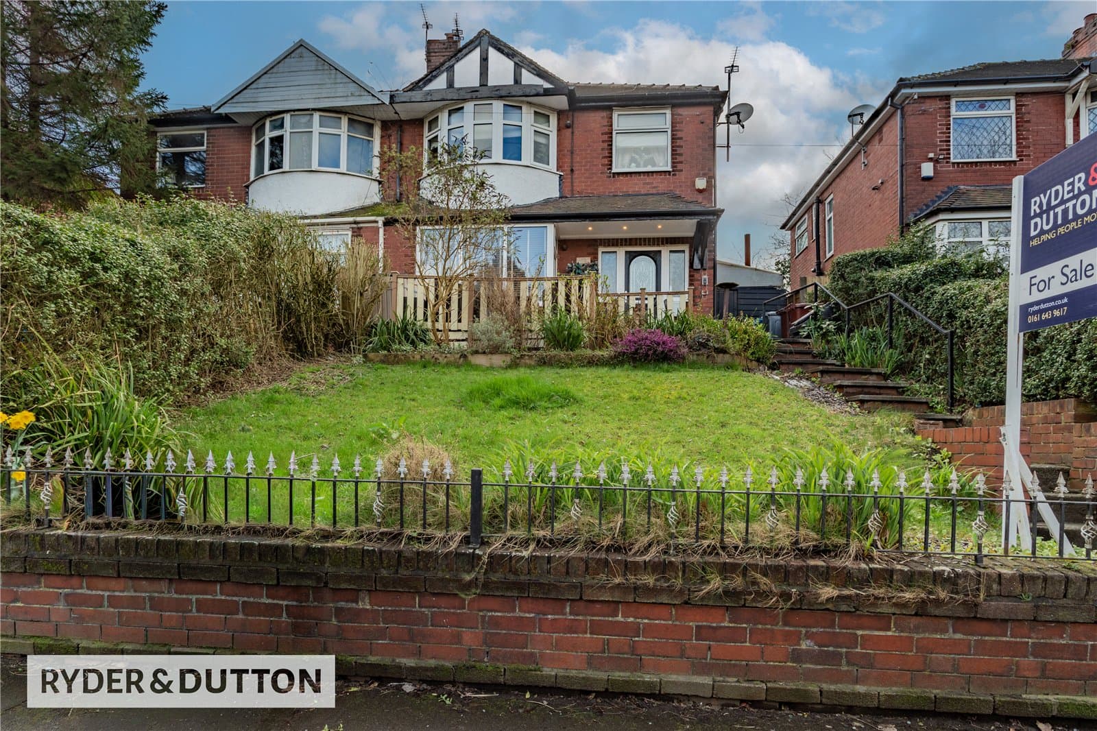 1126 Rochdale Road, Manchester, M9 6FQ