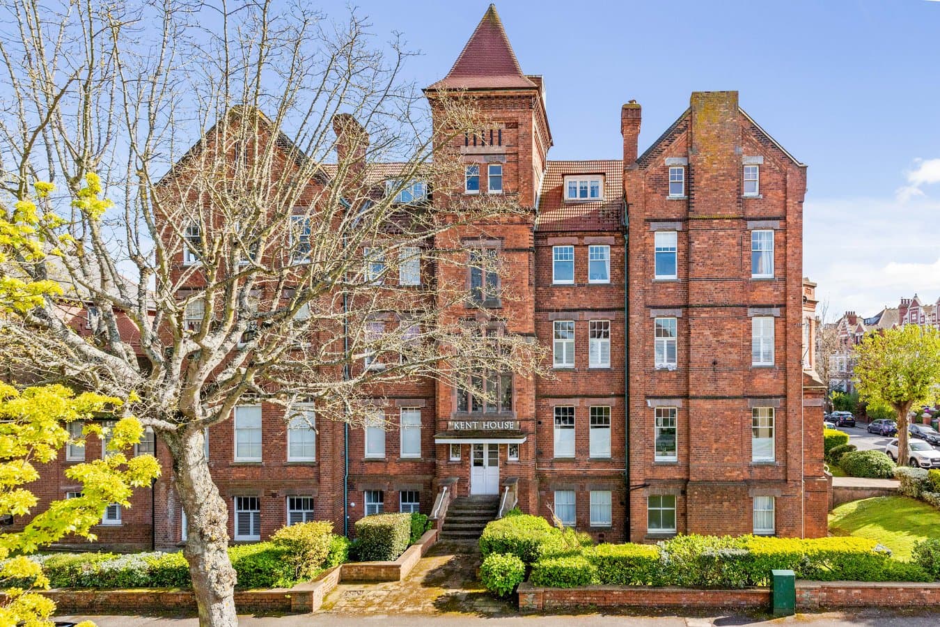 Flat 7, Kent House, Bouverie Road West, Folkestone, CT20 2PR