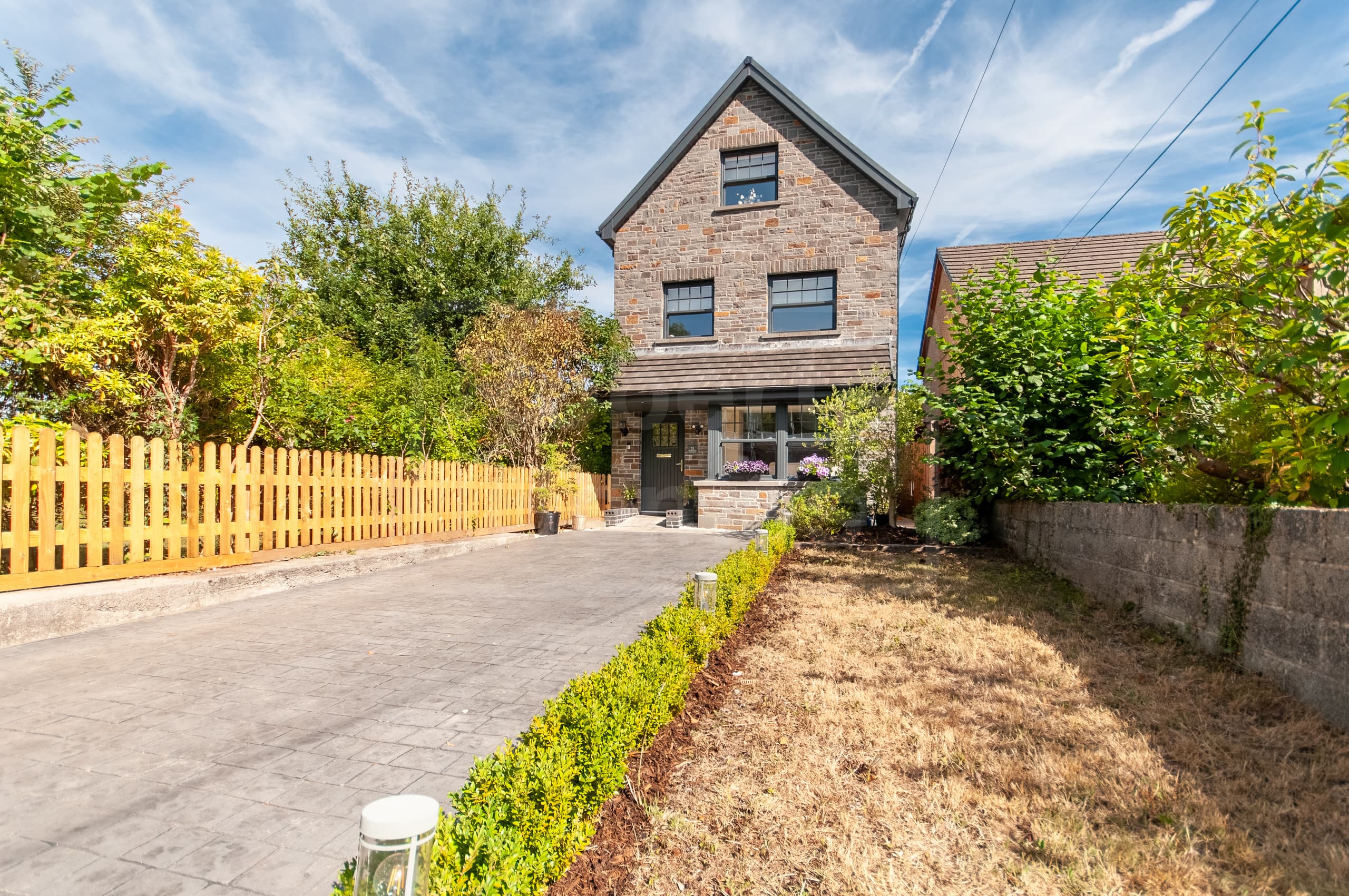 The Blackwood, 35 Rhestr Fawr, Ystradgynlais, Swansea, SA9 1LD