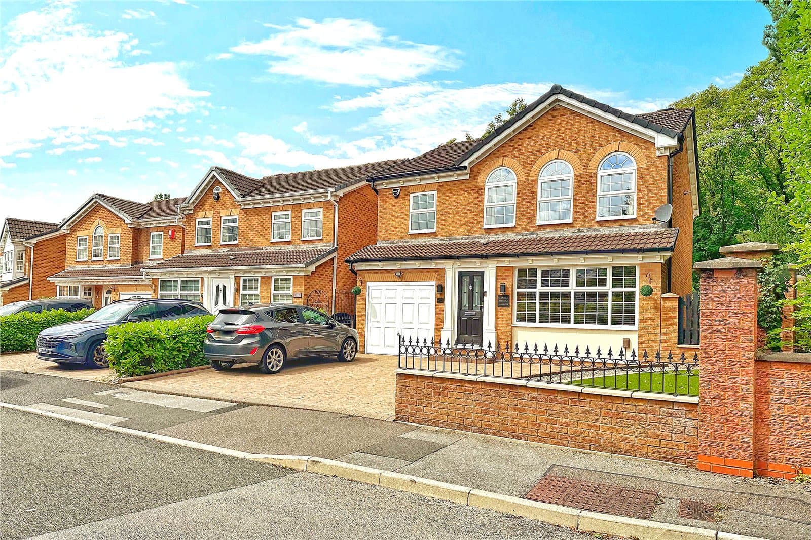 19 Willow Wood Close, Ashton-under-Lyne, OL6 6RA
