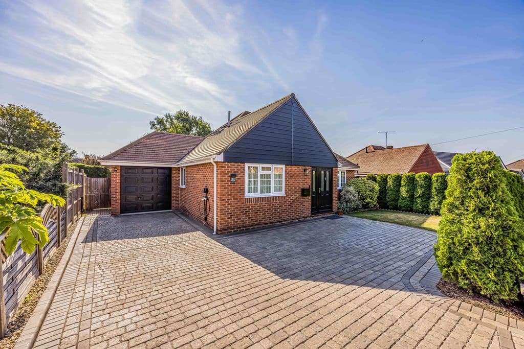 39 Littlepark Avenue, Havant, PO9 3QU