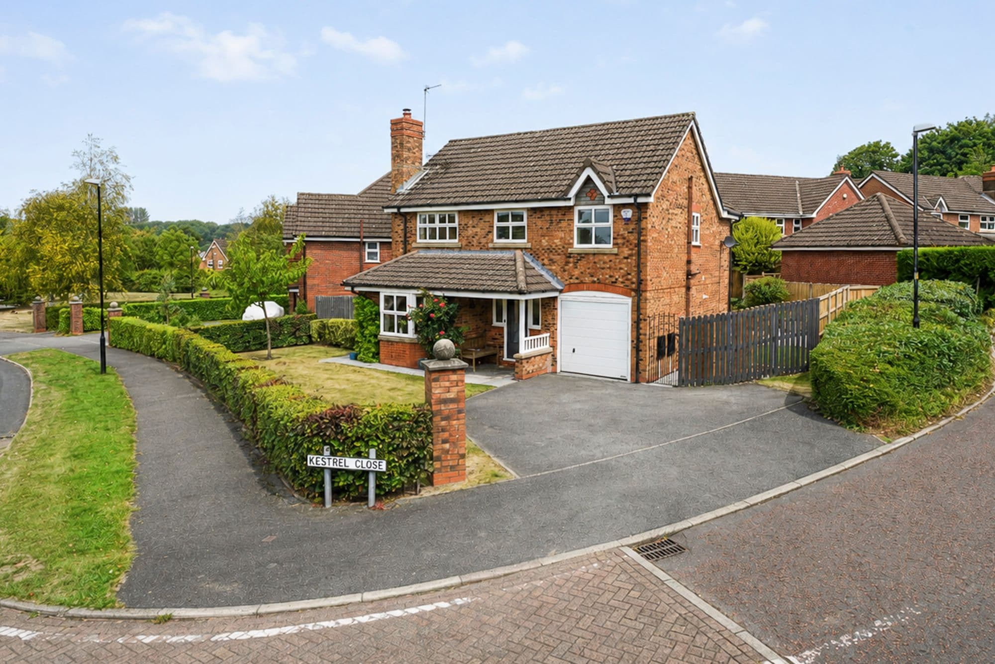 1 Kestrel Close, Heapey, Chorley, PR6 9BF