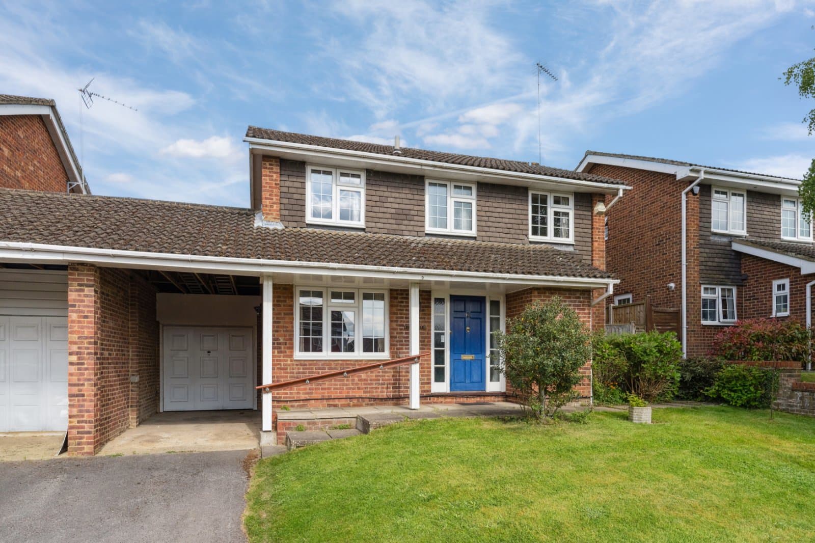 10 Deanacre Close, Chalfont St. Peter, Gerrards Cross, SL9 0NW