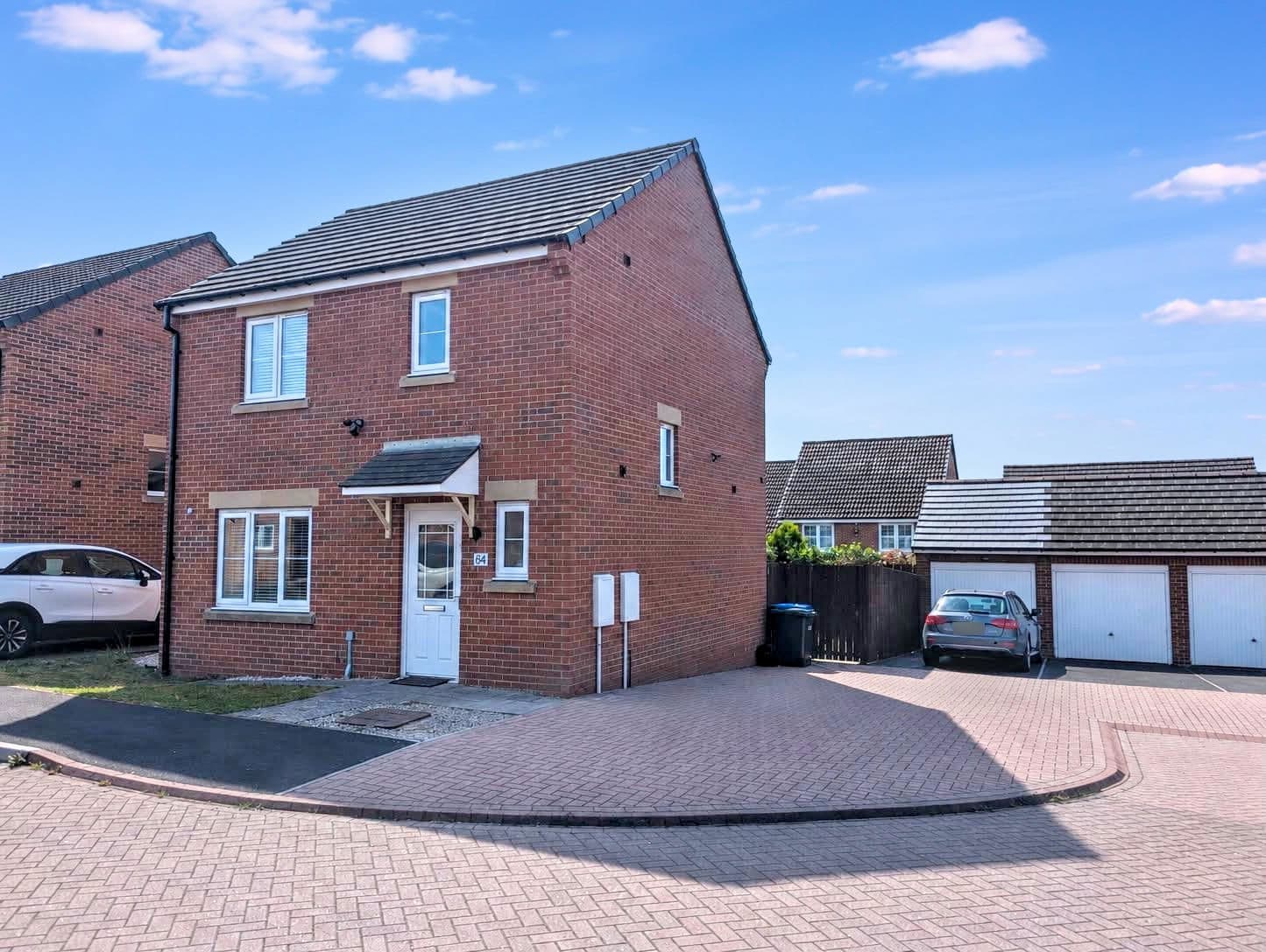 64 Chester Burn Close, Pelton Fell, Chester le Street, DH2 2NZ