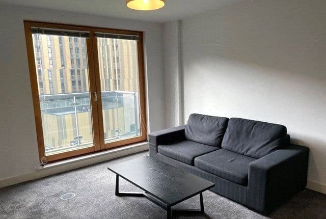 Flat 602, Cypress Place, 9 New Century Park, Manchester, M4 4EF