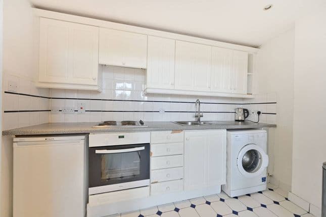 12 Mapesbury Court, 59 Shoot Up Hill, London, NW2 3PU