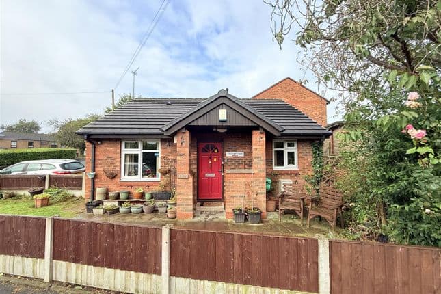 11 Chapel Court, Market Street, Mossley, Ashton-under-Lyne, OL5 0ET