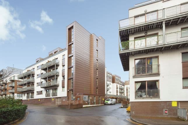Flat 7, 1 Isaac Way, Manchester, M4 7ED