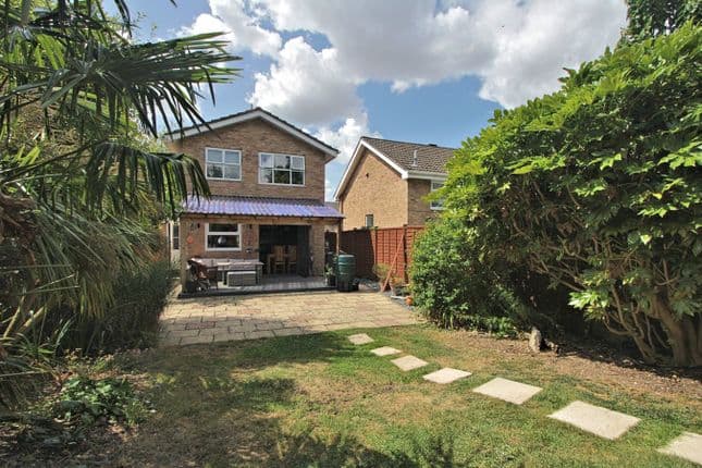 63 Bearlands, Wotton-under-Edge, GL12 7SB
